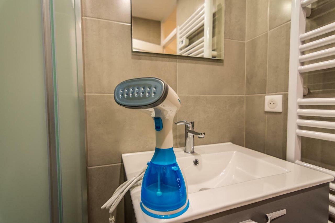 Mon Loft Niortais - Le Petit Roc Apartment ภายนอก รูปภาพ