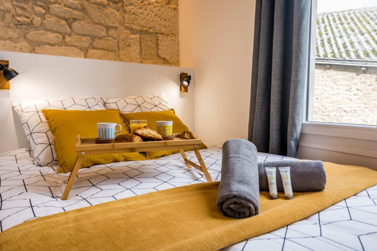 Mon Loft Niortais - Le Petit Roc Apartment ภายนอก รูปภาพ